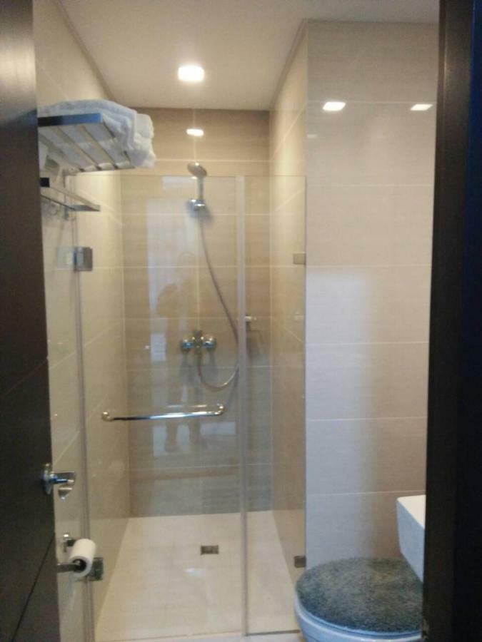 מנילה 101 Newport Blvd Condotel מראה חיצוני תמונה