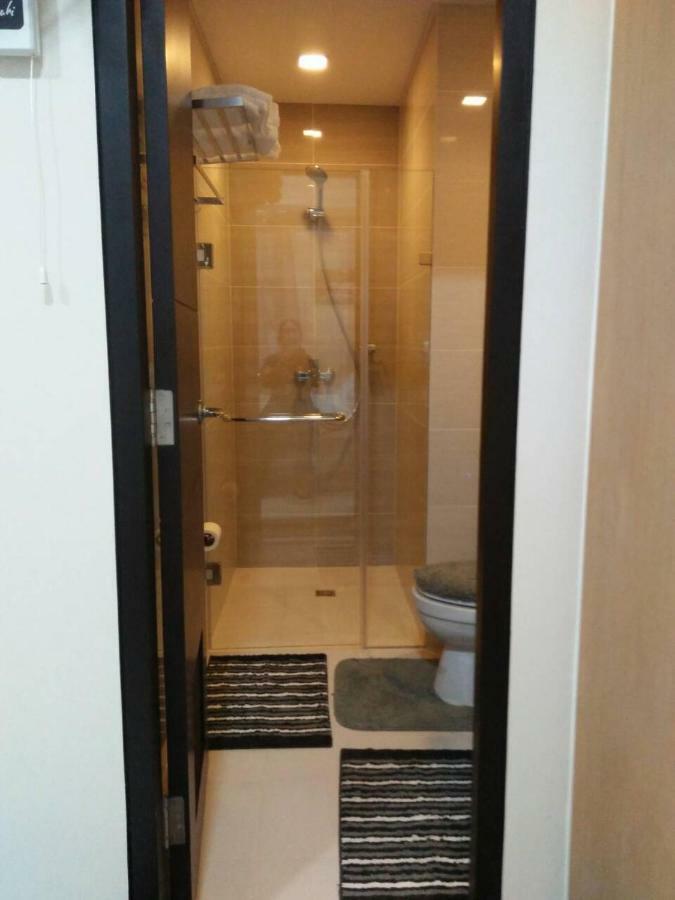 מנילה 101 Newport Blvd Condotel מראה חיצוני תמונה